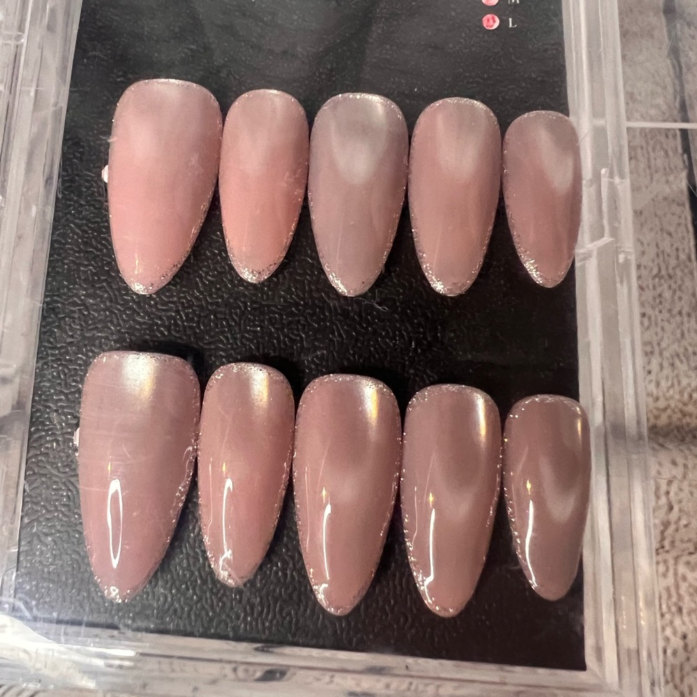 Hand painted acrylic nails